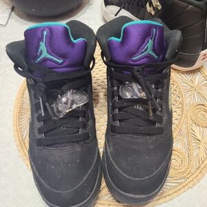 Jordan Men's Athletic Shoes - Black and Purple